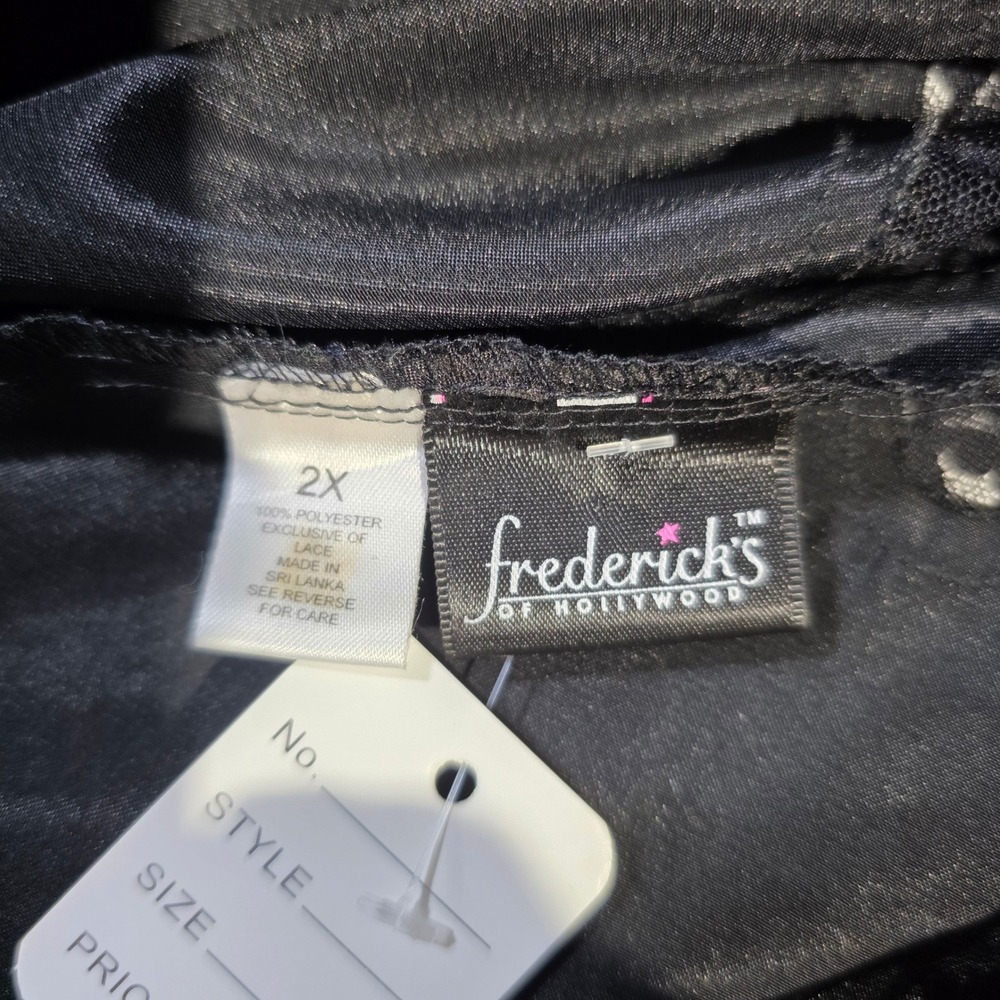 Fredericks of Hollywood Black Satin Lace Up Chemise Nightgown 2X NEW - Picture 4 of 5